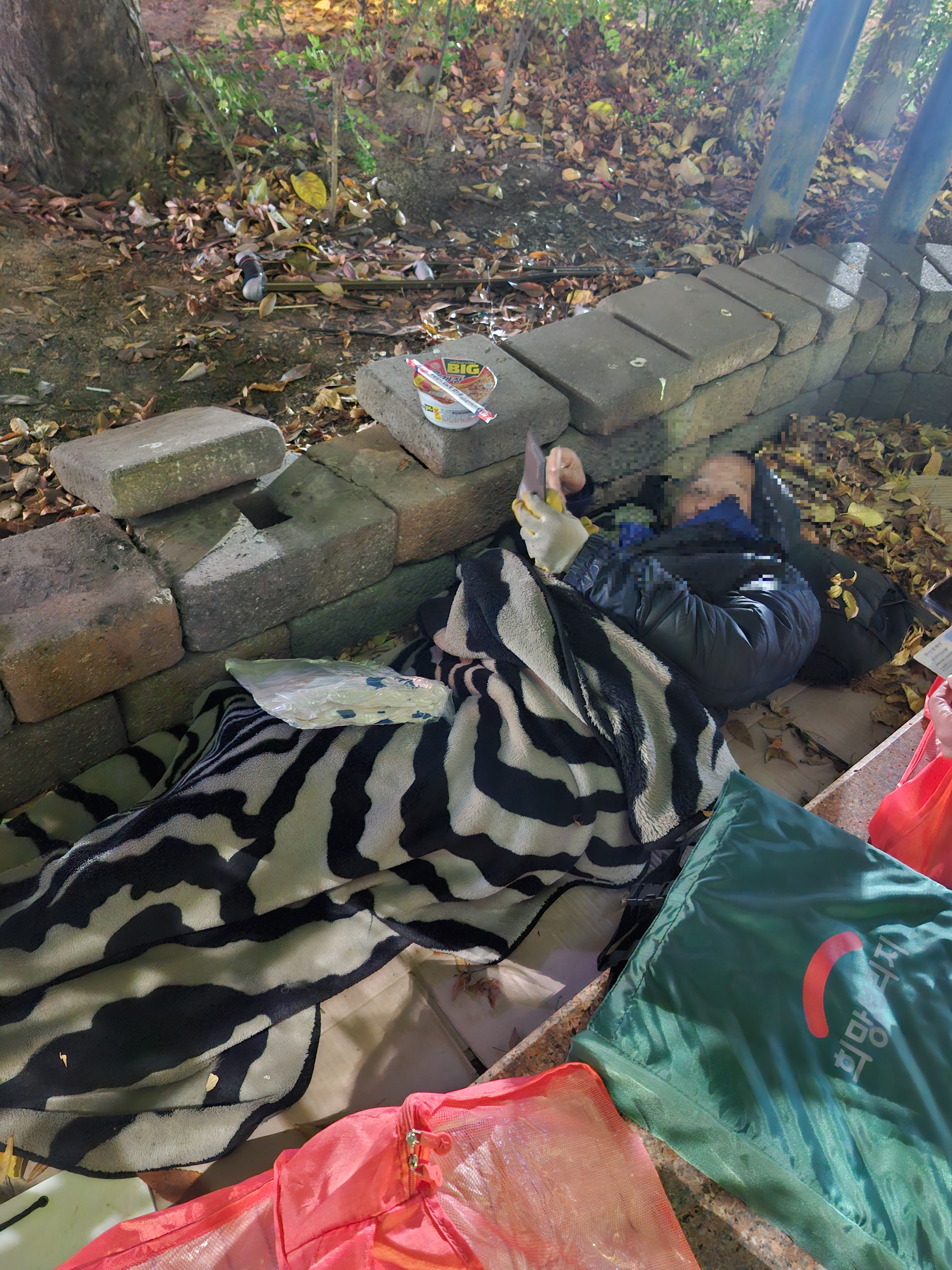 서면역6번출구-선영복