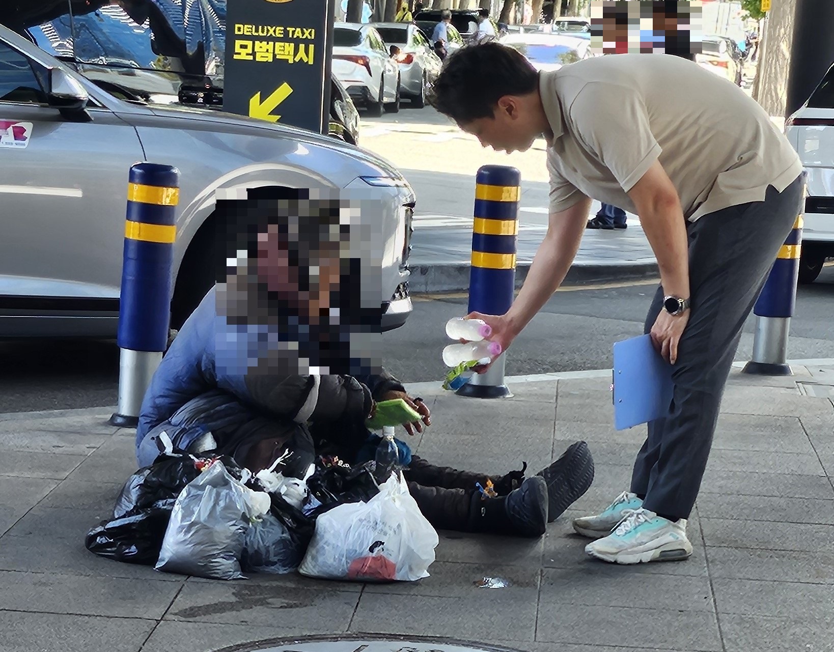 부산역1층-조금자